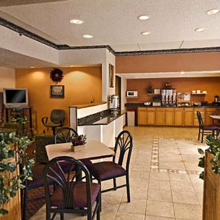 Americas Best Value Inn Waukegan Kültér fotó