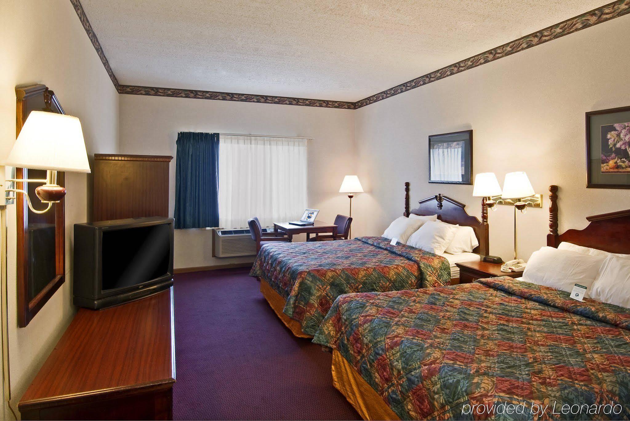 Americas Best Value Inn Waukegan Kültér fotó
